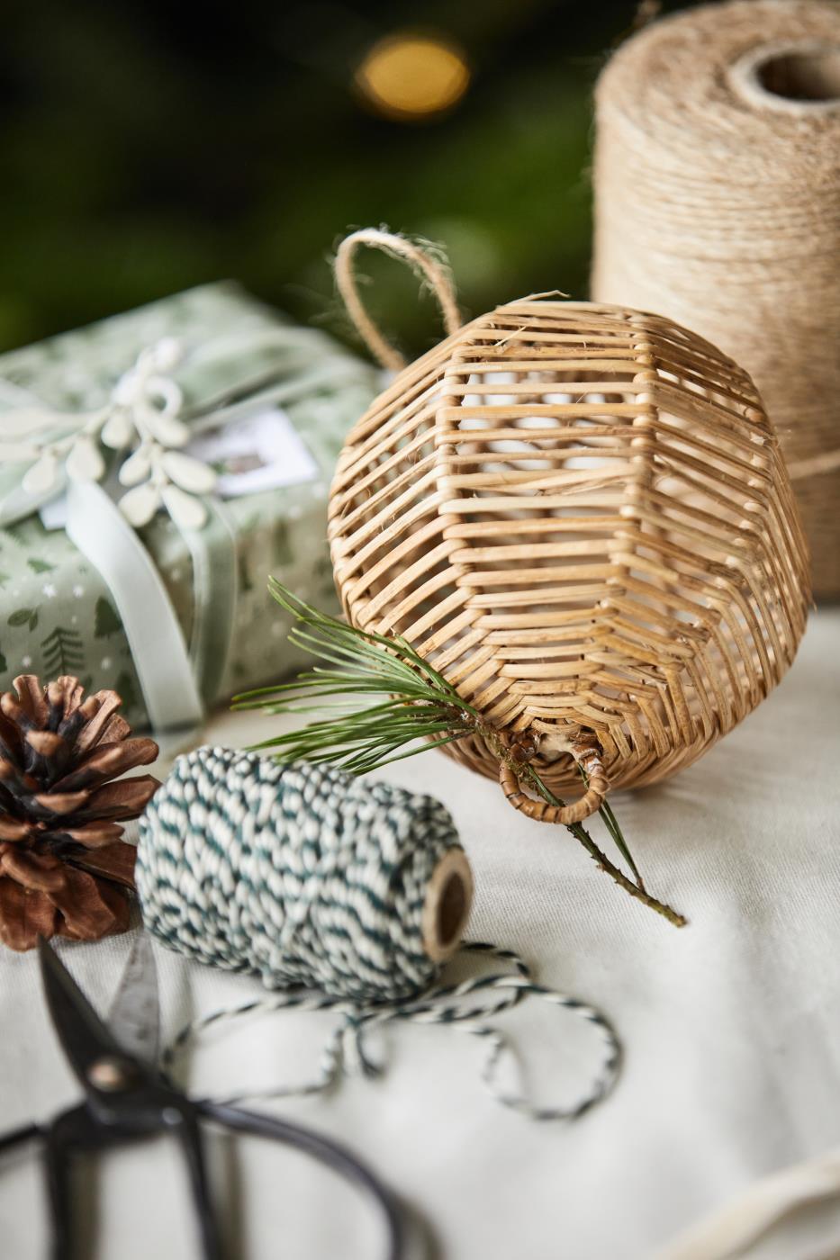 IB LAURSEN Weihnachtskugel Cane