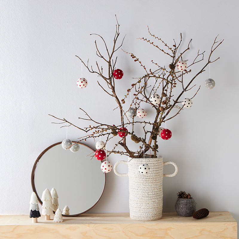 AVEVA DESIGN handmade Kugeln zum Hängen