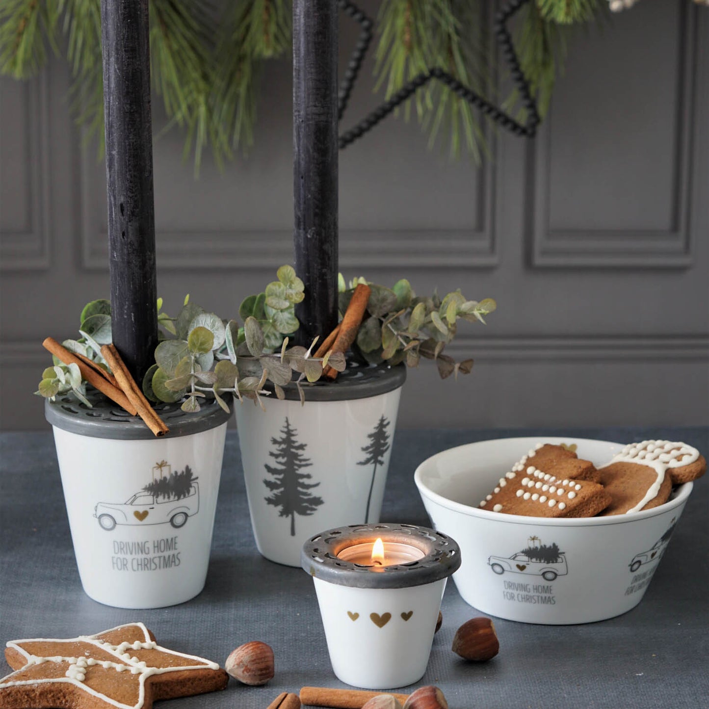 KRASILNIKOFF conical Bowl "driving home for christmas"