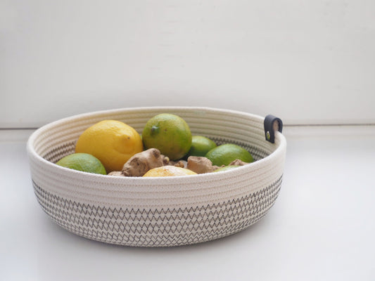 KOBA HANDMADE Schale mit niedrigem Rand / bowl low - shades of grey