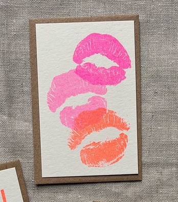HUNGRY PAPER Minikarte "Kisses"
